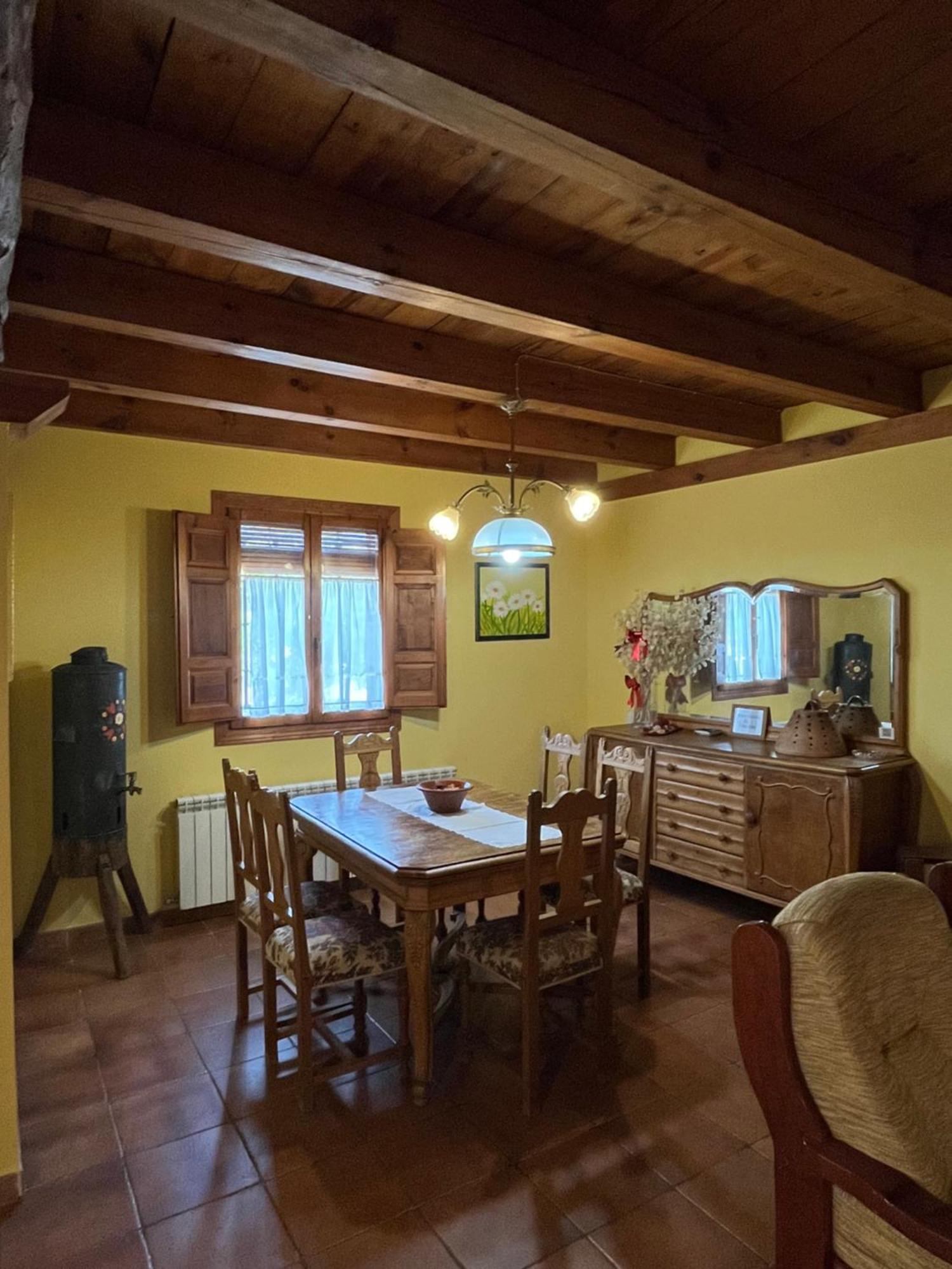 El Salegar Holiday home Roturas